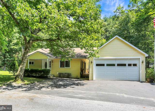 Property at 36 Meadow Grove Rd, Newport, PA 17074, 3 beds, 1 bath