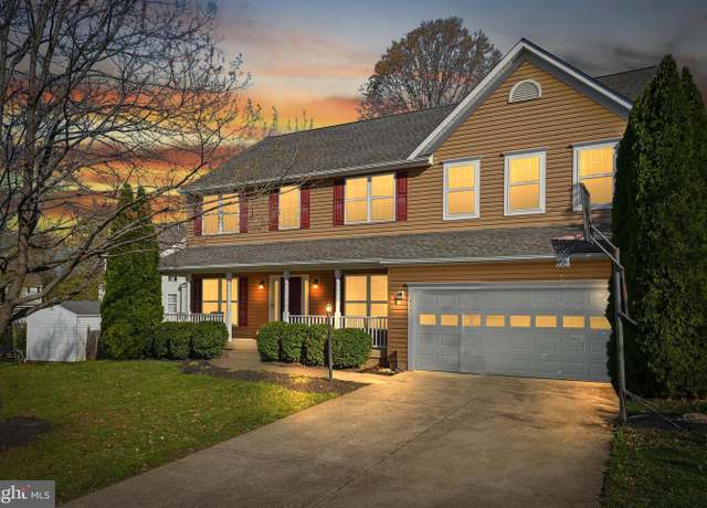 Property at 641 Keswick Dr, Culpeper, VA 22701, 4 beds, 2.5 baths