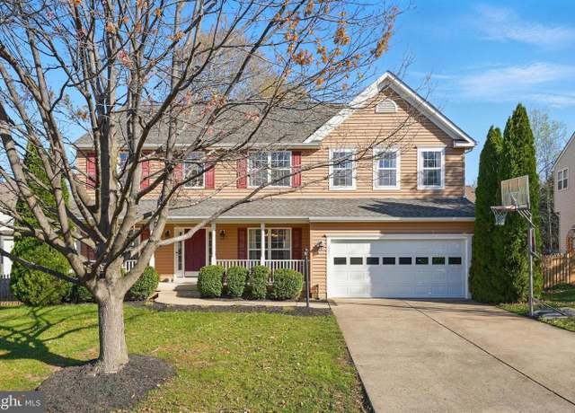 Property at 641 Keswick Dr, Culpeper, VA 22701, 4 beds, 2.5 baths