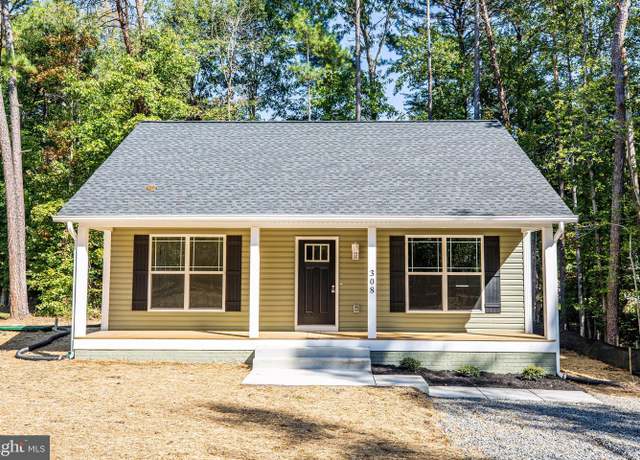 Property at 211 Forest Grove Rd, Colonial Beach, VA 22443, 2 beds, 1 bath
