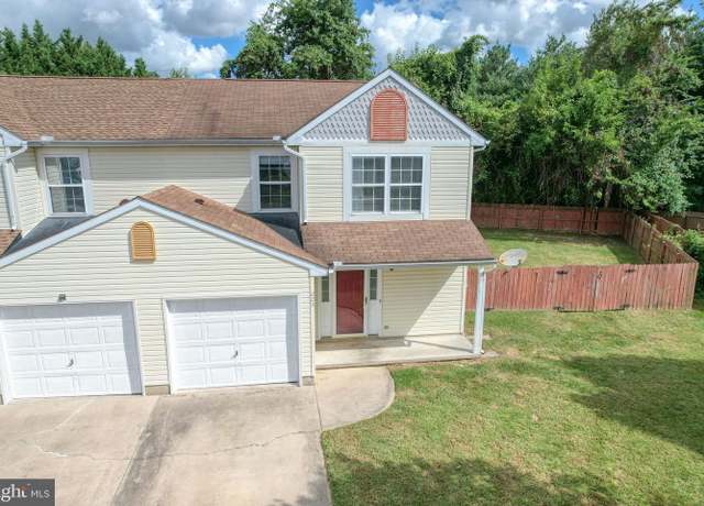 Property at 223 Shadybrook Dr, Dover, DE 19901, 3 beds, 3 baths