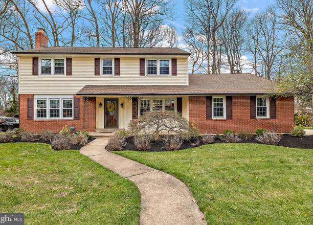 Property at 2702 Landon Dr, Wilmington, DE 19810, 4 beds, 2.5 baths