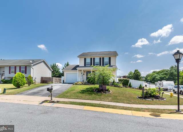 Property at 68 Crimson Ave, Taneytown, MD 21787, 3 beds, 2.5 baths