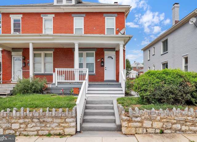 Property at 805 Mulberry Ave, Hagerstown, MD 21742, 4 beds, 1.5 baths