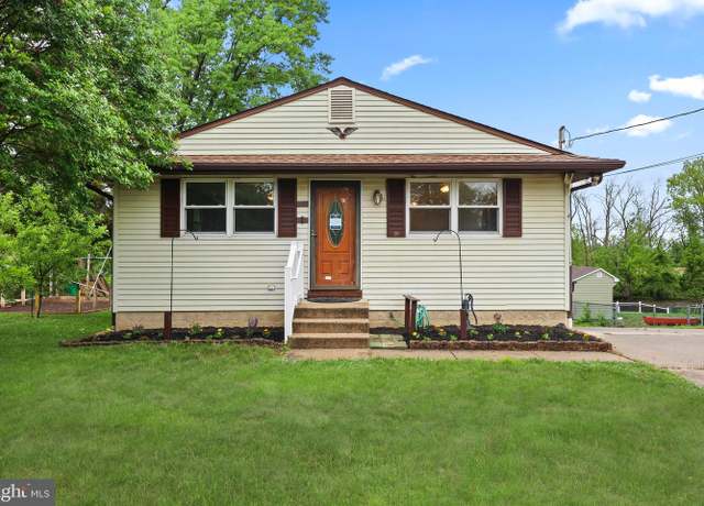 Property at 39 Riverview Ave, West Deptford, NJ 08086, 3 beds, 2.5 baths