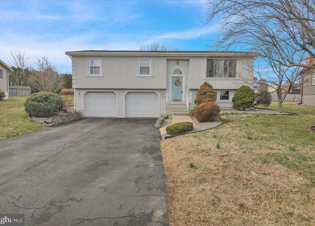 Property at 164 Butternut Ct, Reading, PA 19608, 4 beds, 2 baths