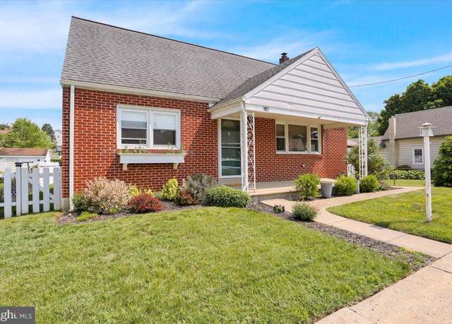 Property at 1326 Columbia Ave, Reading, PA 19607, 4 beds, 1.5 baths