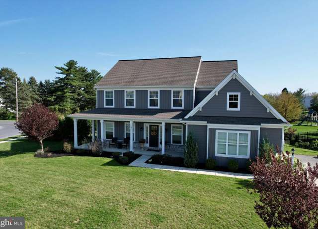 Property at 101 Clarks Way, Hummelstown, PA 17036, 4 beds, 2.5 baths