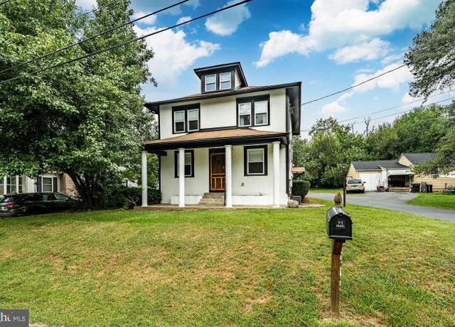 Property at 2043 Stonecrest Dr, Lancaster, PA 17601, 4 beds, 2.5 baths