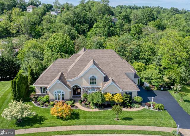 Property at 105 Livia Ln, Wrightsville, PA 17368, 6 beds, 3.5 baths