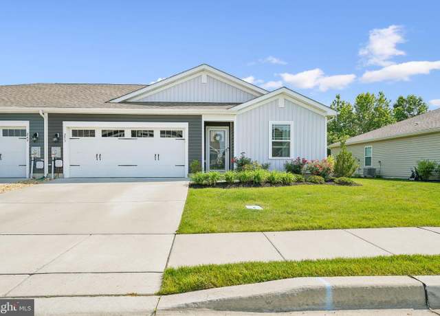 Property at 253 Sedmont Cir, Smyrna, DE 19977, 3 beds, 2 baths
