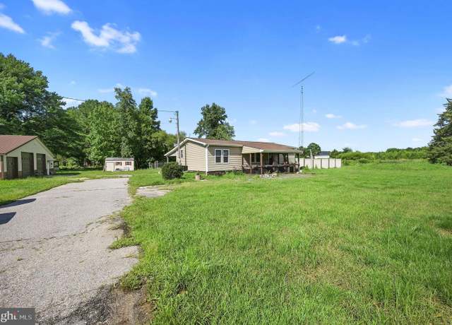 Property at 2821 Sandtown Rd, Felton, DE 19943, 3 beds, 2 baths