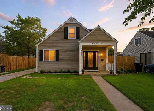 Property at 3408 Sollers Point Rd, Dundalk, MD 21222, 4 beds, 2.5 baths