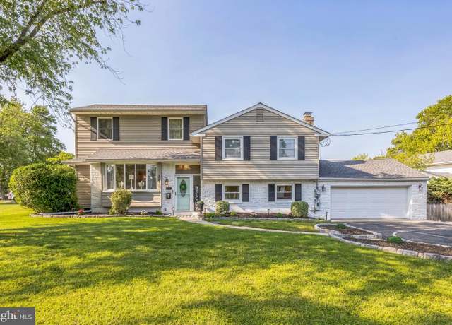 Property at 333 Farmdale Rd, Moorestown, NJ 08057, 4 beds, 2.5 baths
