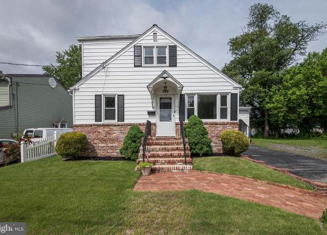 Property at 514 Chapel Ave W, Cherry Hill, NJ 08002, 4 beds, 2.5 baths