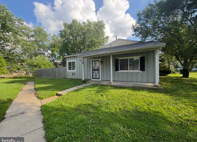 Property at 23 Memphis Ct, Sicklerville, NJ 08081, 2 beds, 1 bath