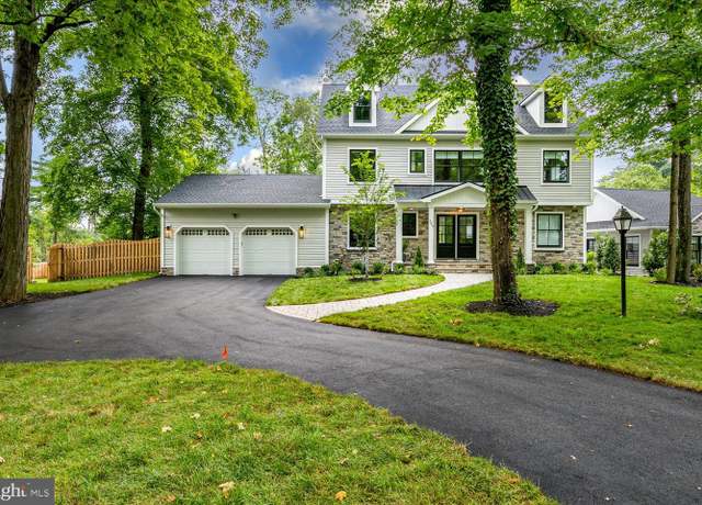 Property at 569 Riverside Dr, Princeton, NJ 08540, 4 beds, 4.5 baths