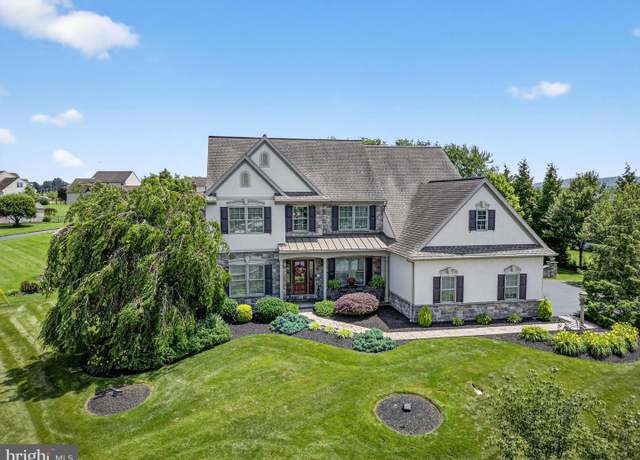 Property at 100 Cobblestone Dr, Lebanon, PA 17042, 4 beds, 2.5 baths