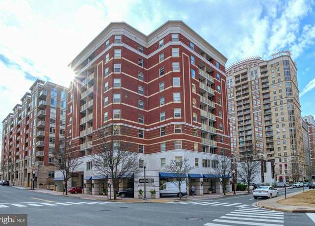 Property at 880 N Pollard St #1022, Arlington, VA 22203, 2 beds, 1 bath