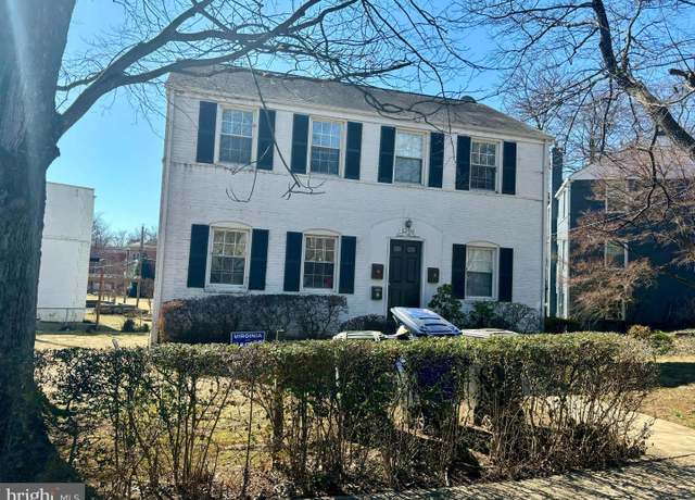 Property at 1200 N Kennebec St, Arlington, VA 22205, 5 beds, 3 baths