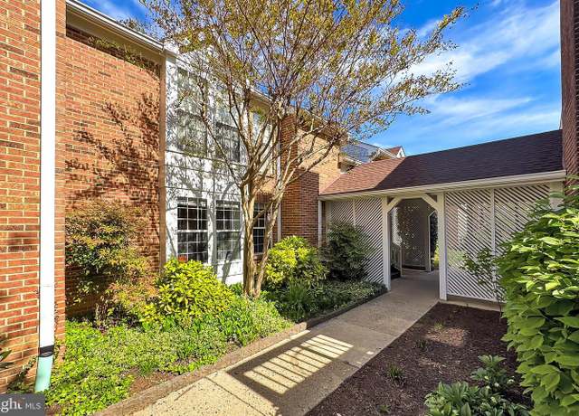 Property at 2588-E S Arlington Mill Dr, Arlington, VA 22206, 2 beds, 1 bath