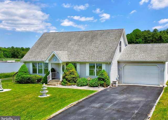Property at 130 Pebble Dr, Dagsboro, DE 19939, 3 beds, 2 baths