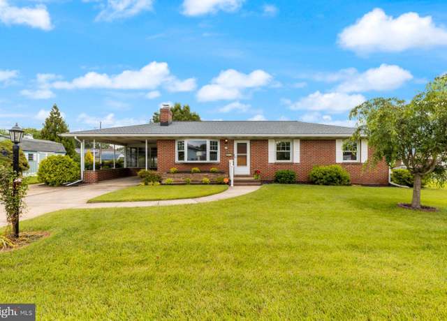 Property at 105 Juniper Cir, Linthicum Heights, MD 21090, 3 beds, 2 baths