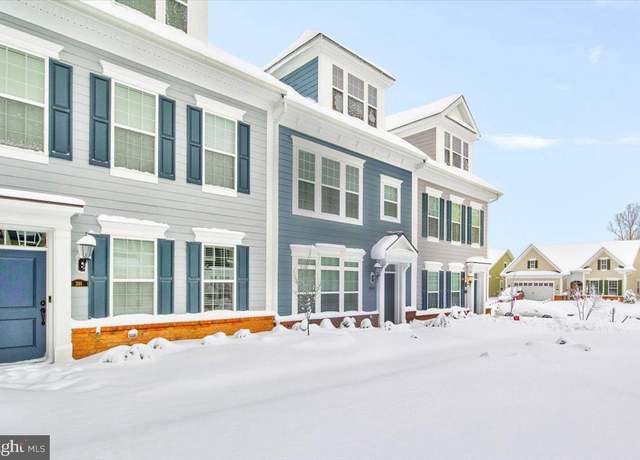Property at 389 Buckeye Cir, La Plata, MD 20646, 3 beds, 3.5 baths