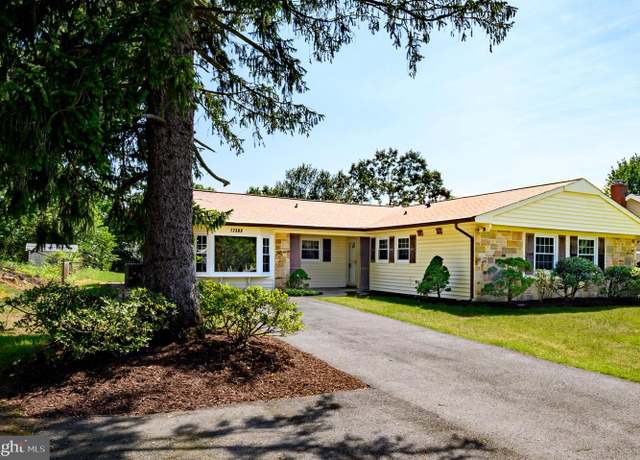 Property at 12303 Manvel Ln, Bowie, MD 20715, 4 beds, 3 baths