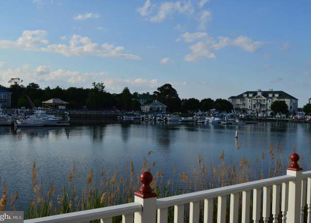 Property at 843 Yacht Club Dr, Ocean Pines, MD 21811, 3 beds, 2.5 baths