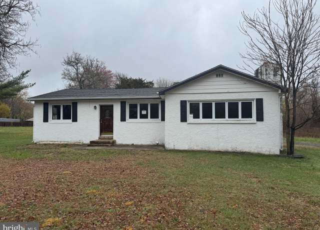 Property at 2378 Corkery Ln, Williamstown, NJ 08094, 3 beds, 1 bath