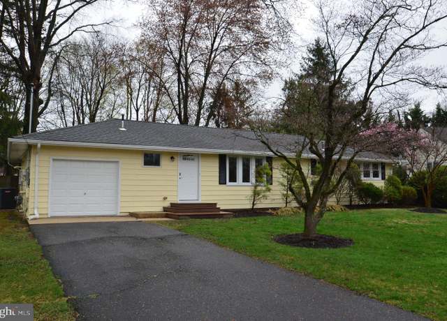 Property at 49 Wallace Rd, Princeton Junction, NJ 08550, 3 beds, 2 baths