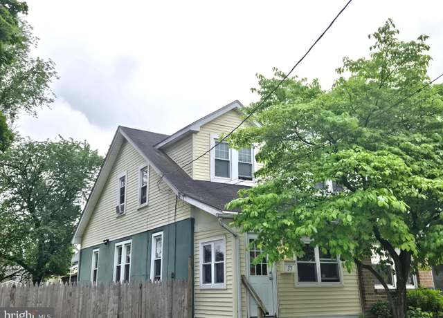 Property at 37 Partridge Ave, Hamilton, NJ 08610, 2 beds, 1 bath