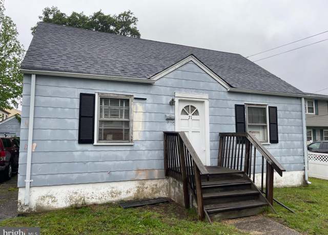Property at 71 13th St, Keansburg, NJ 07734, 2 beds, 1 bath
