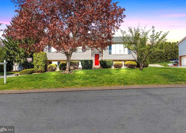 Property at 404 Birch Ln, Lebanon, PA 17046, 4 beds, 2 baths