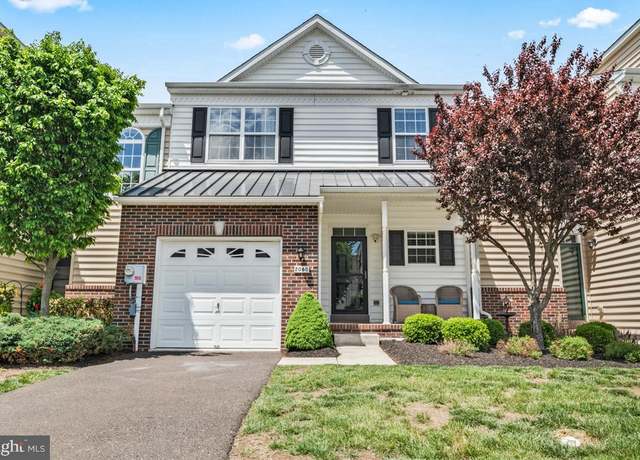 Property at 2060 Morgan Hill Dr, Pennsburg, PA 18073, 3 beds, 2.5 baths