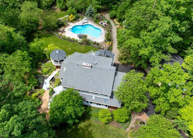 Property at 3216 Rockhill Rd, Perkiomenville, PA 18074, 4 beds, 3.5 baths