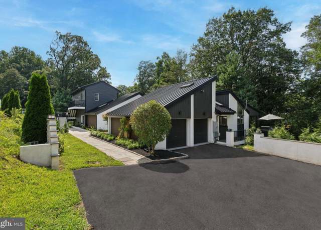 Property at 1220 Valley Rd, Villanova, PA 19085, 6 beds, 7 baths