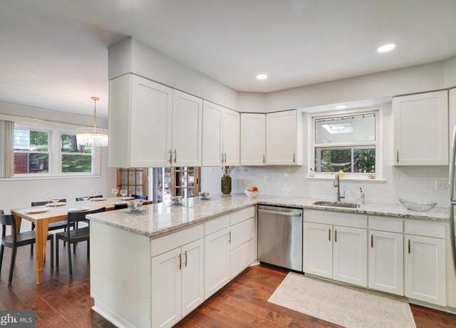Property at 4705 Exeter St, Annandale, VA 22003, 5 beds, 3 baths