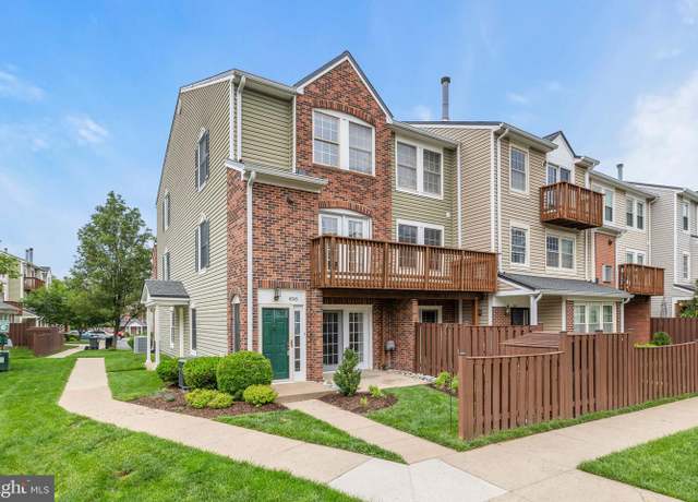 Property at 4045 Chetham Way, Woodbridge, VA 22192, 3 beds, 3 baths