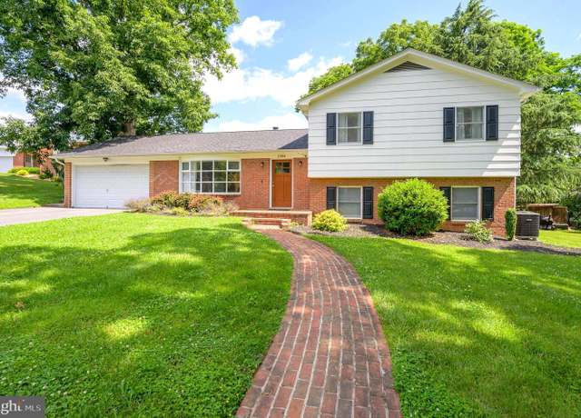 Property at 1104 Milroy Ct, Winchester, VA 22601, 4 beds, 3 baths