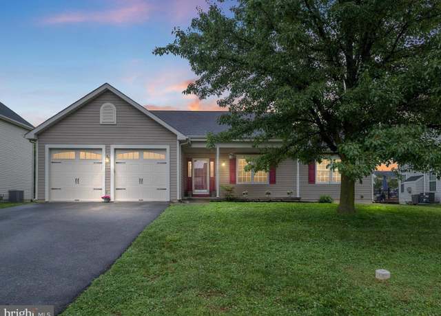 Property at 207 Drawyers Dr, Middletown, DE 19709, 3 beds, 2 baths