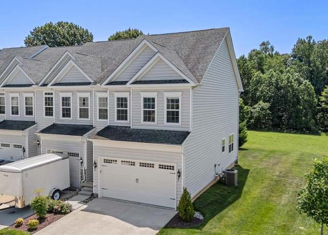 Property at 242 Mingo Way, Townsend, DE 19734, 3 beds, 2.5 baths