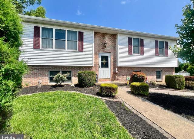 Property at 269 Grant Ave, Leesport, PA 19533, 3 beds, 1.5 baths