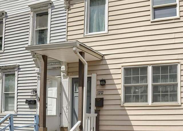 Property at 1212 Derry St, Harrisburg, PA 17104, 4 beds, 1.5 baths