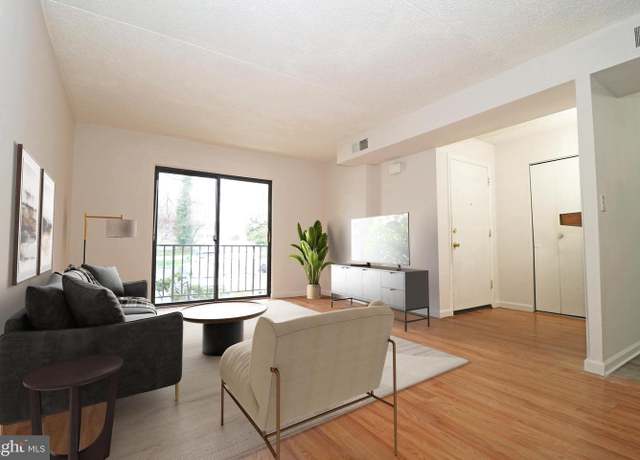Property at 710-A Putnam Blvd, Wallingford, PA 19086, 2 beds, 1 bath