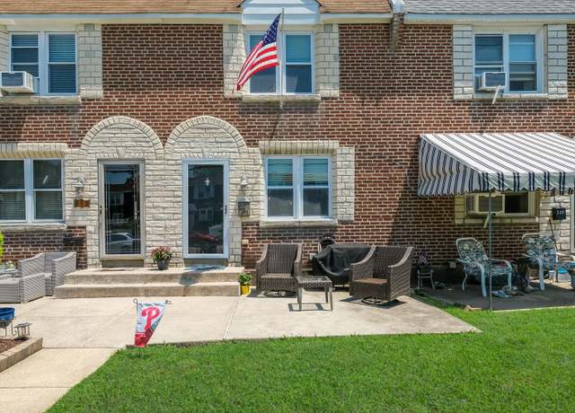Property at 251 Westbrook Dr, Clifton Heights, PA 19018, 3 beds, 2 baths