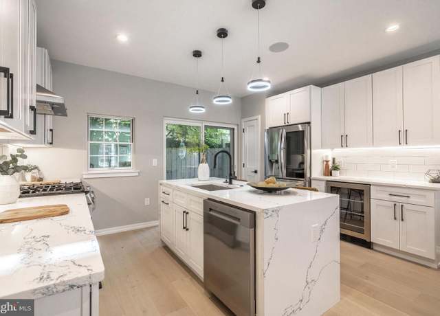 Property at 2005 Kater St, Philadelphia, PA 19146, 4 beds, 3 baths