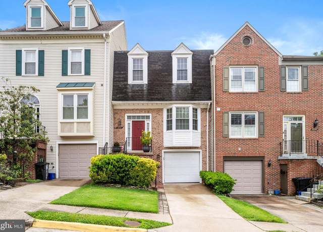 Property at 8091 Whitlers Creek Ct, Springfield, VA 22152, 4 beds, 3.5 baths