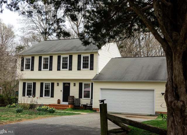 Property at 10512 Ni River Dr, Spotsylvania, VA 22553, 4 beds, 2.5 baths